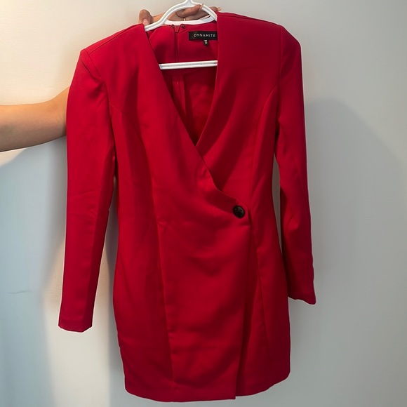 Red dress in perfect condition - Picture 1 of 4